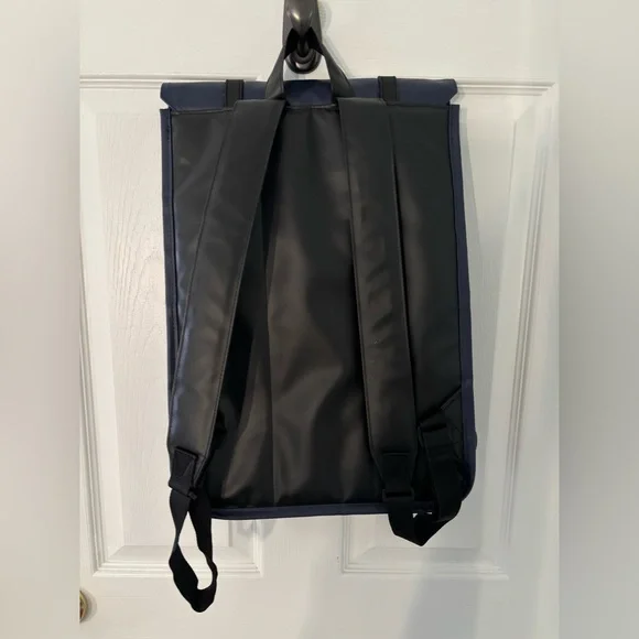 Herschel Deep Purple Backpack - new without tags - Picture 8 of 9